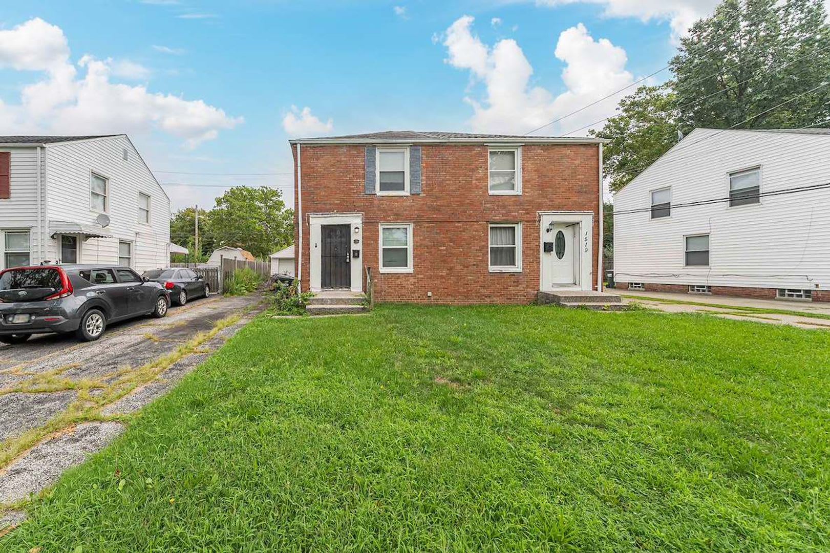 Beautifully Renovated Home in a Prime Location – photo 1