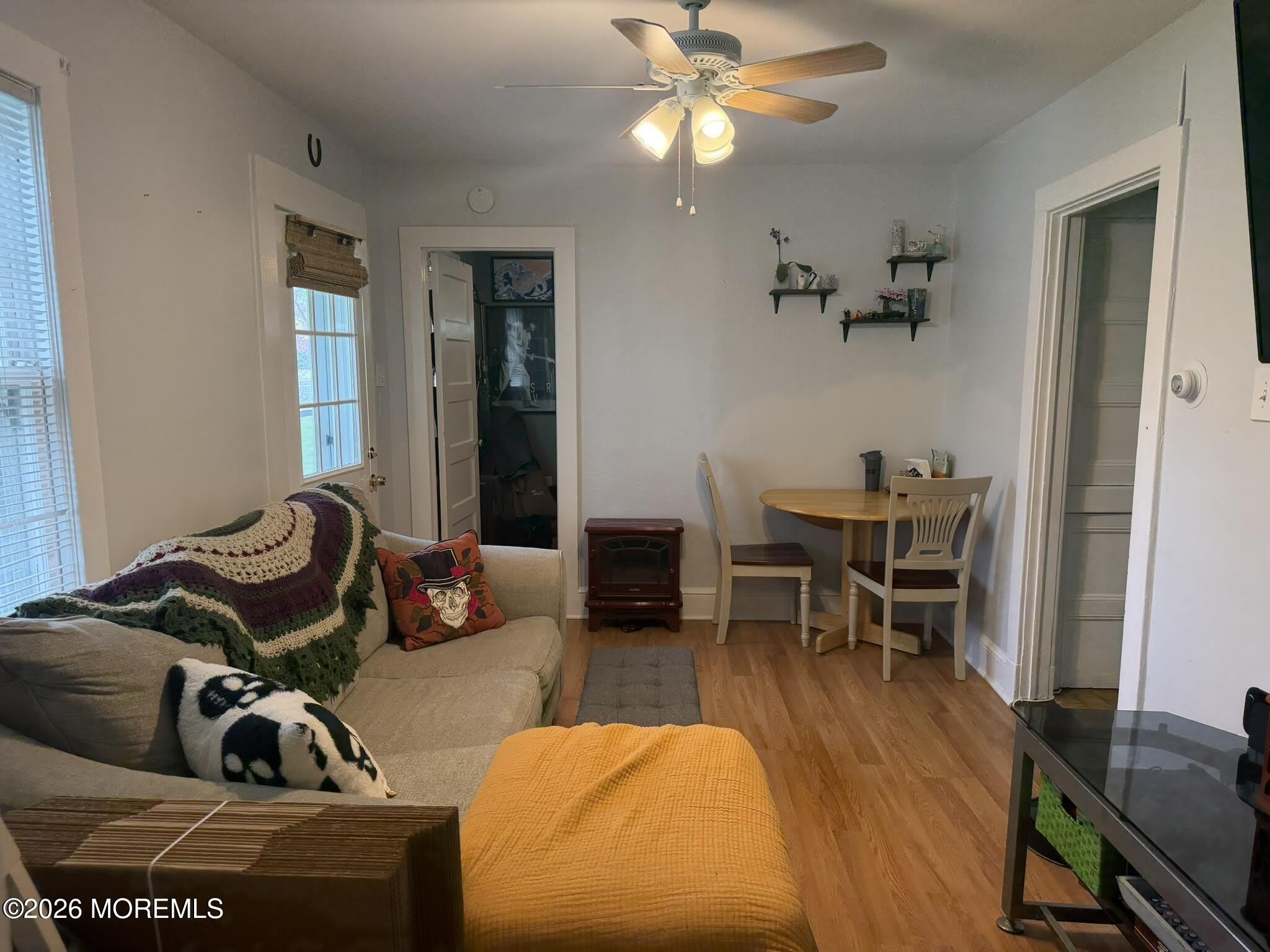 53 Steiner Avenue – photo 3