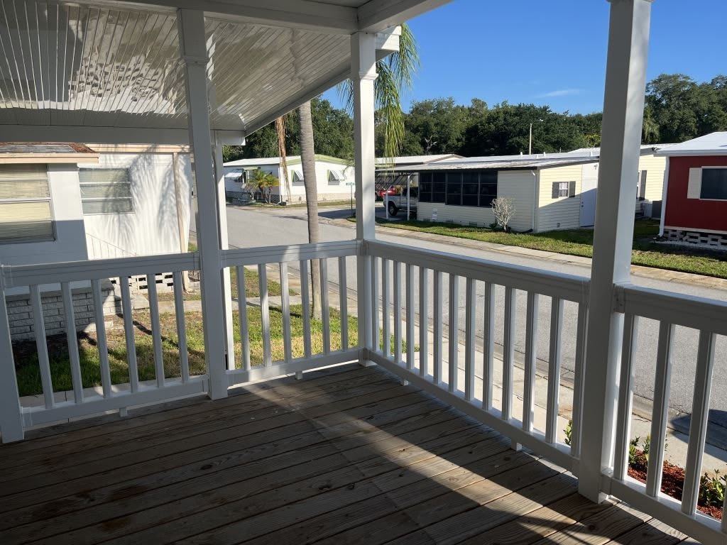15666 49th St N – photo 5