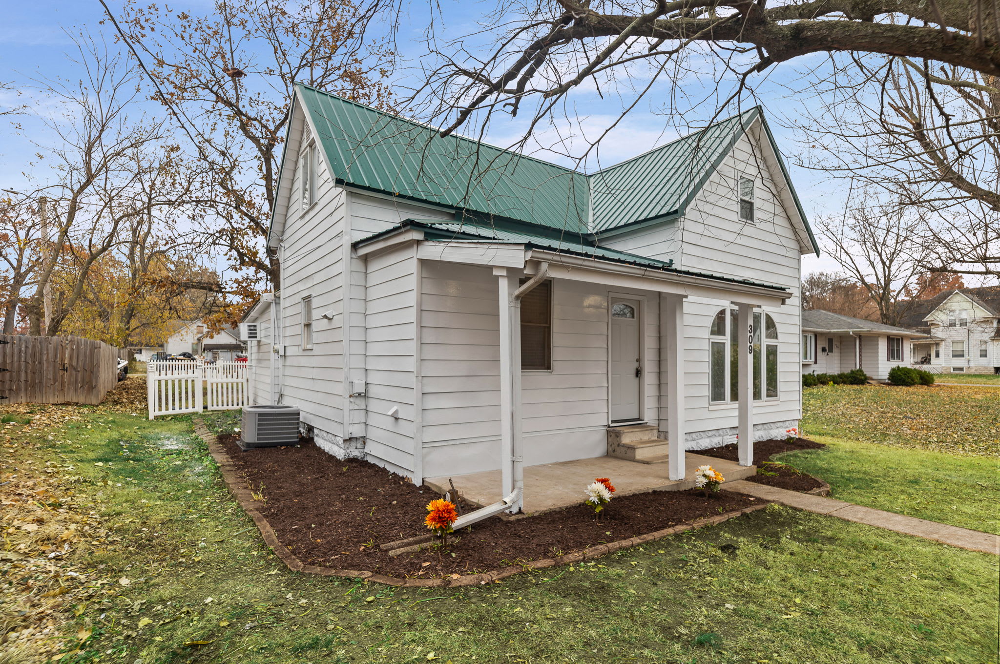 309 S Euclid Ave – photo 1