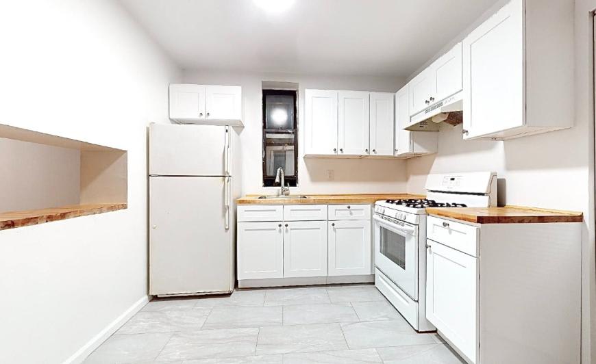 824 Washington Avenue – photo 4