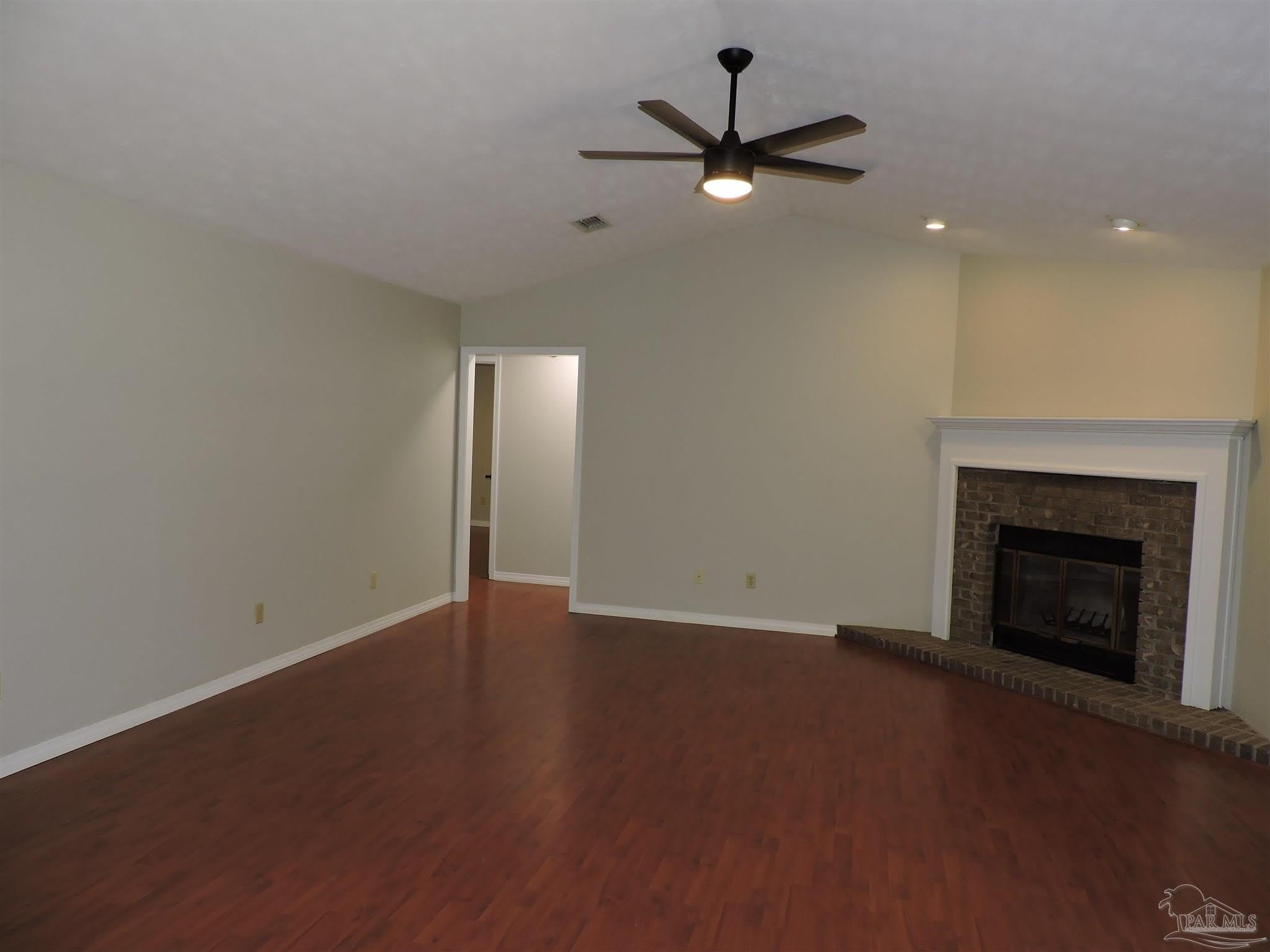 5261 Rowe Trl – photo 3