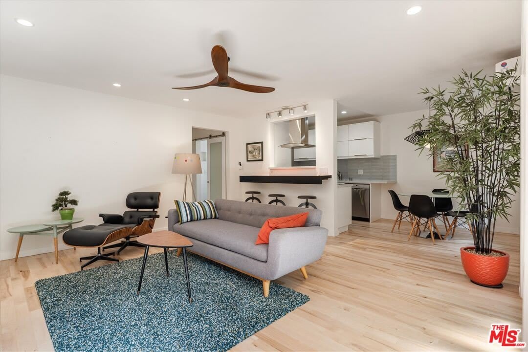 2921 10th St – photo 1