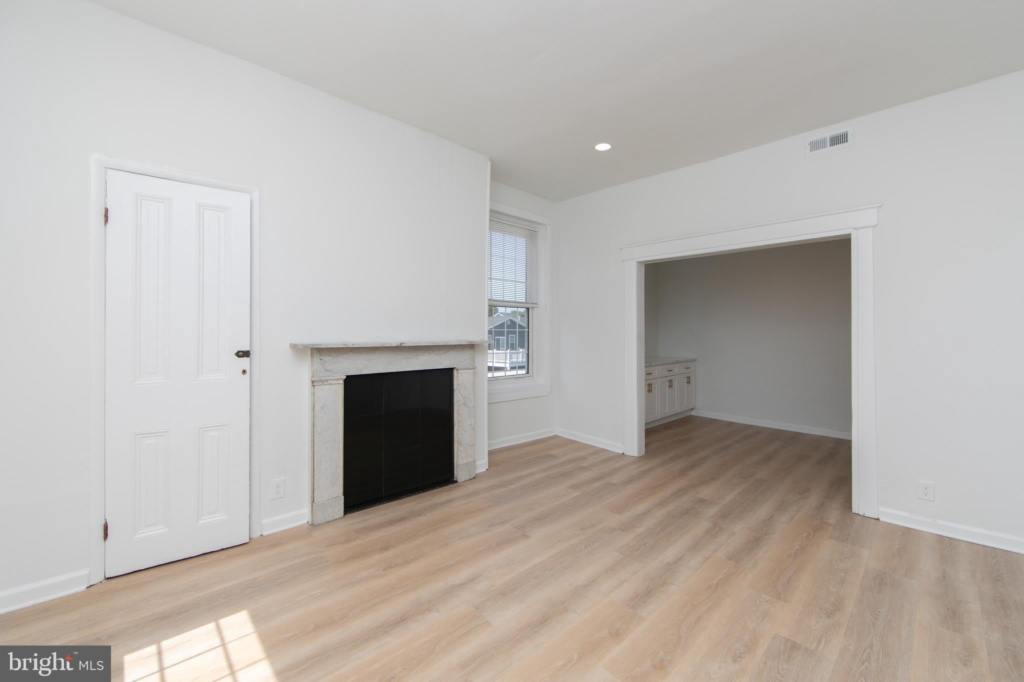 9 E Holly Avenue – photo 4