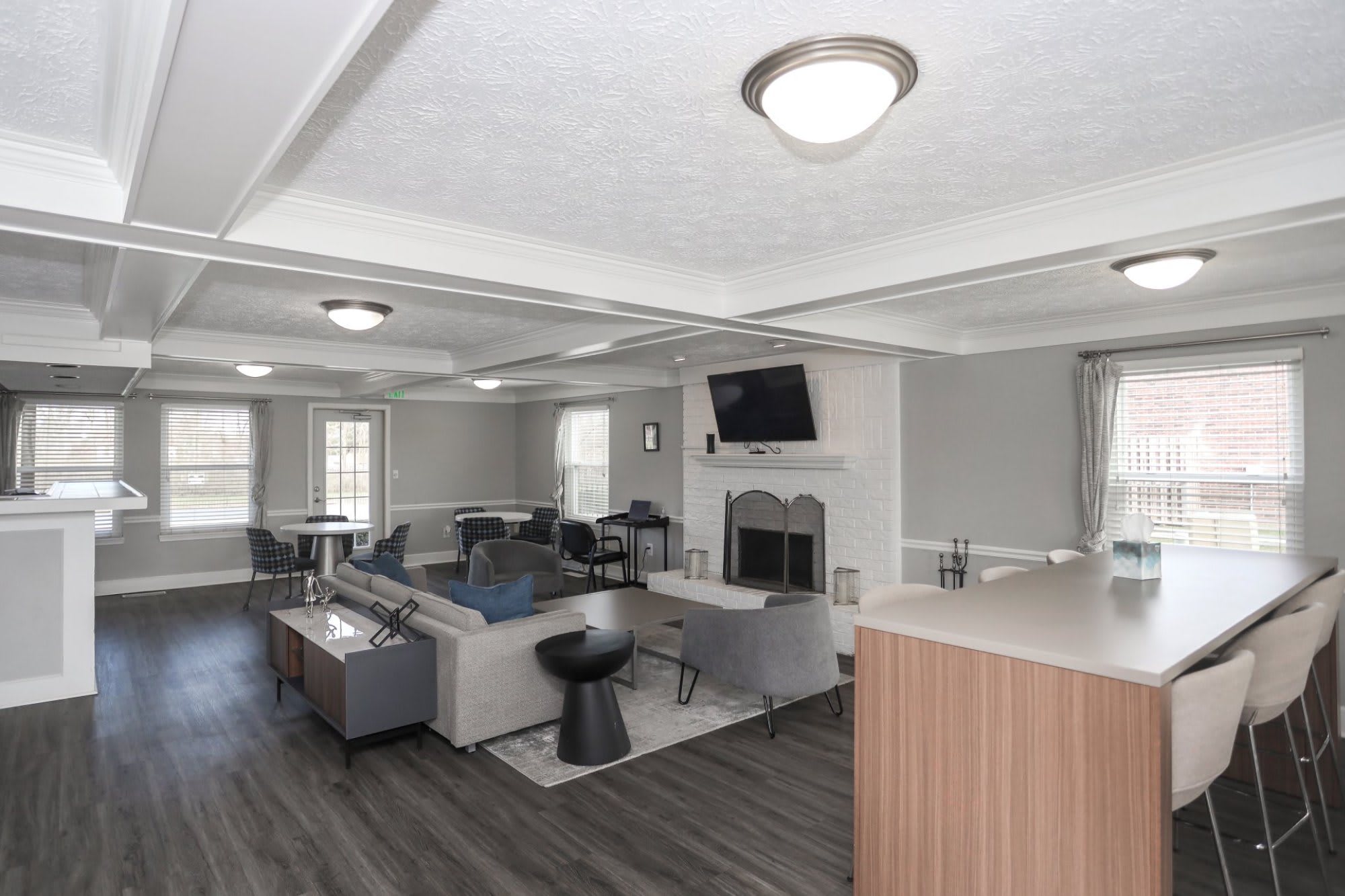 Meridian Court South – photo 4