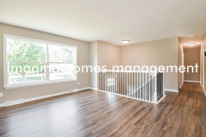 7881 Driftwood Drive – photo 4