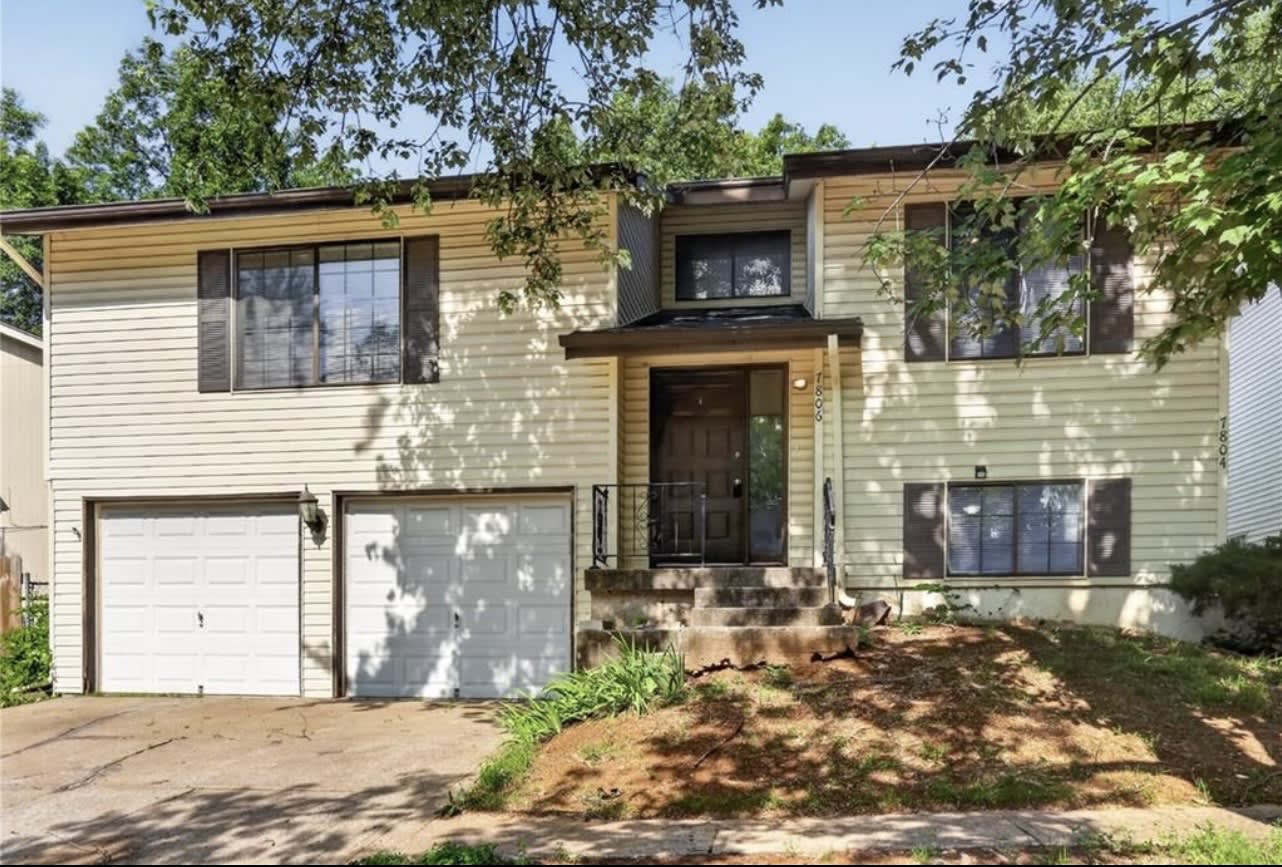 7806 N Oregon Ave – photo 4