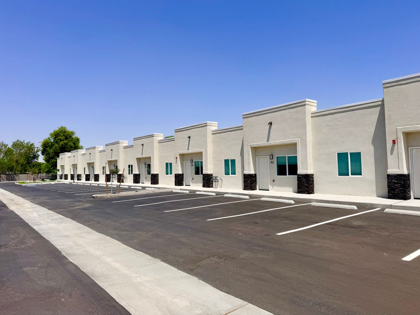 Brand New 2 Bedroom 2 Bath gated community apartments. – photo 4