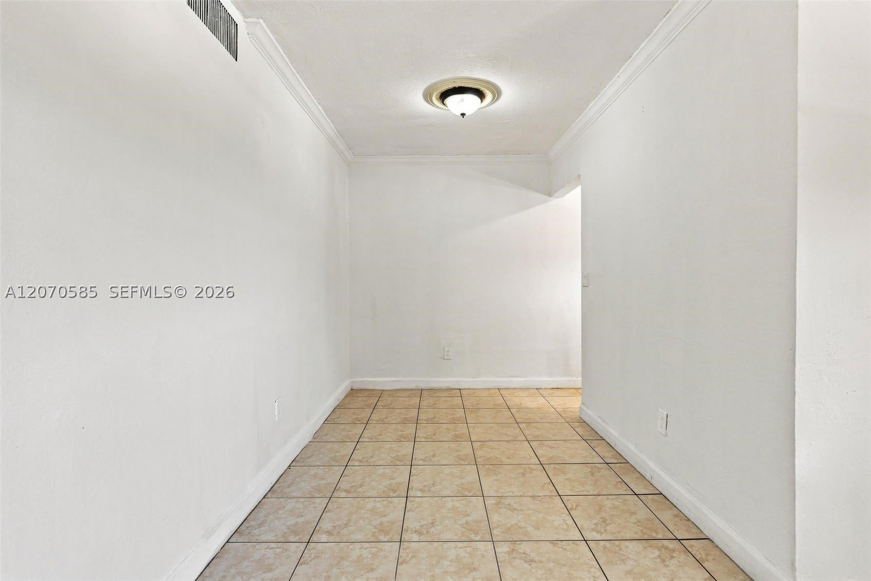 1245 W 24th St – photo 5