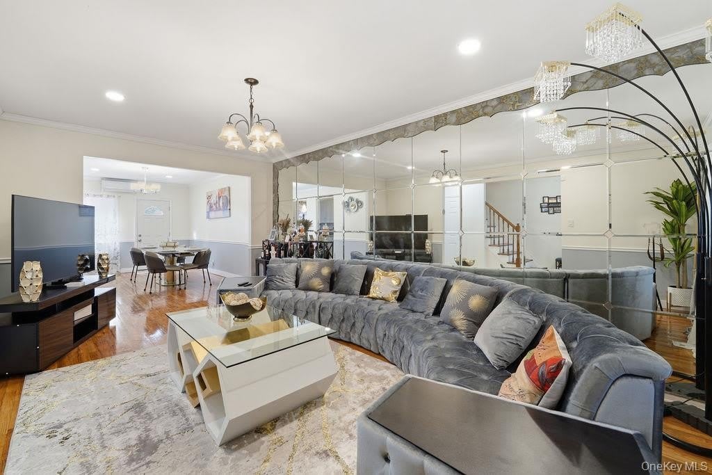 238 E 88th Street – photo 4