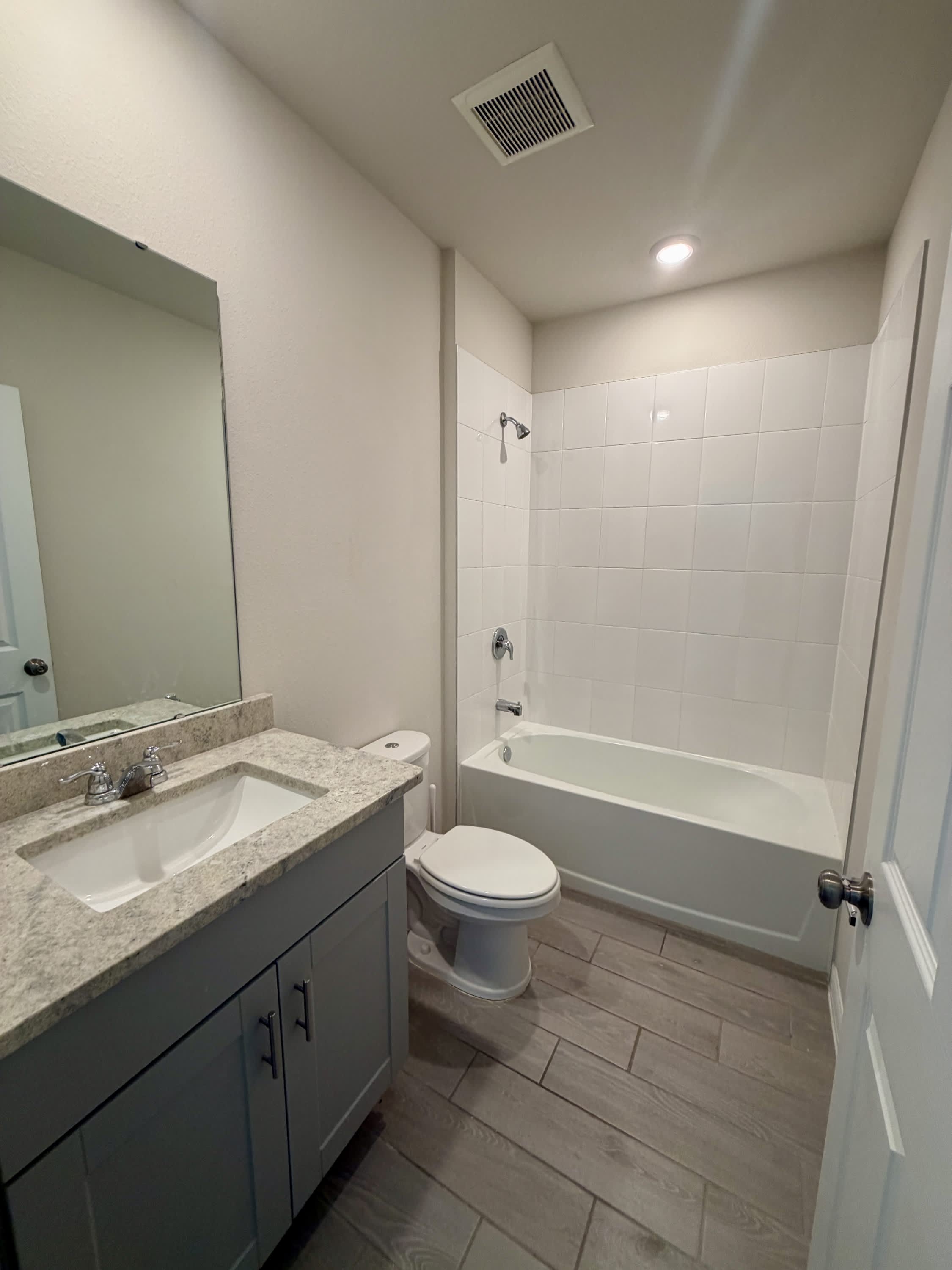 335 Sarah Nicole Way – photo 3