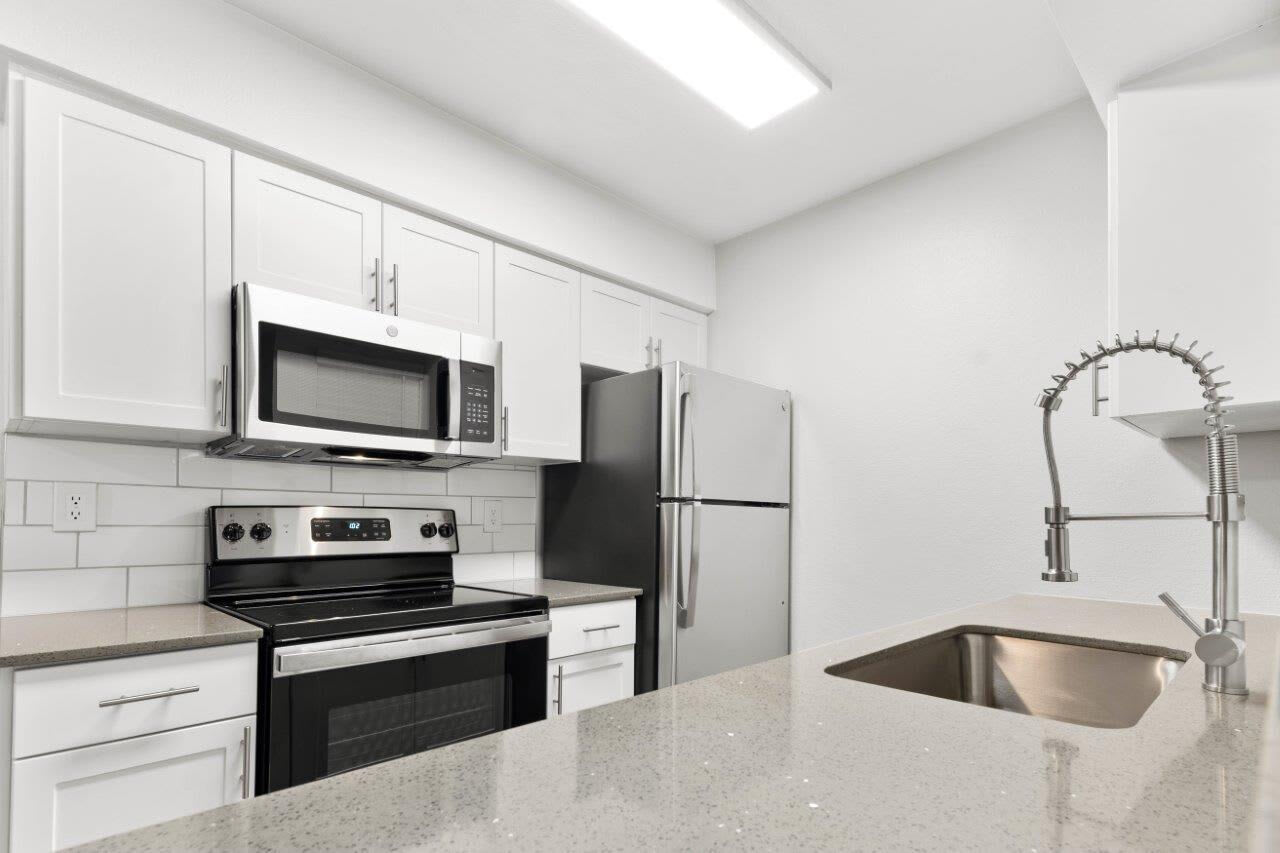 Verve Apartments – photo 2