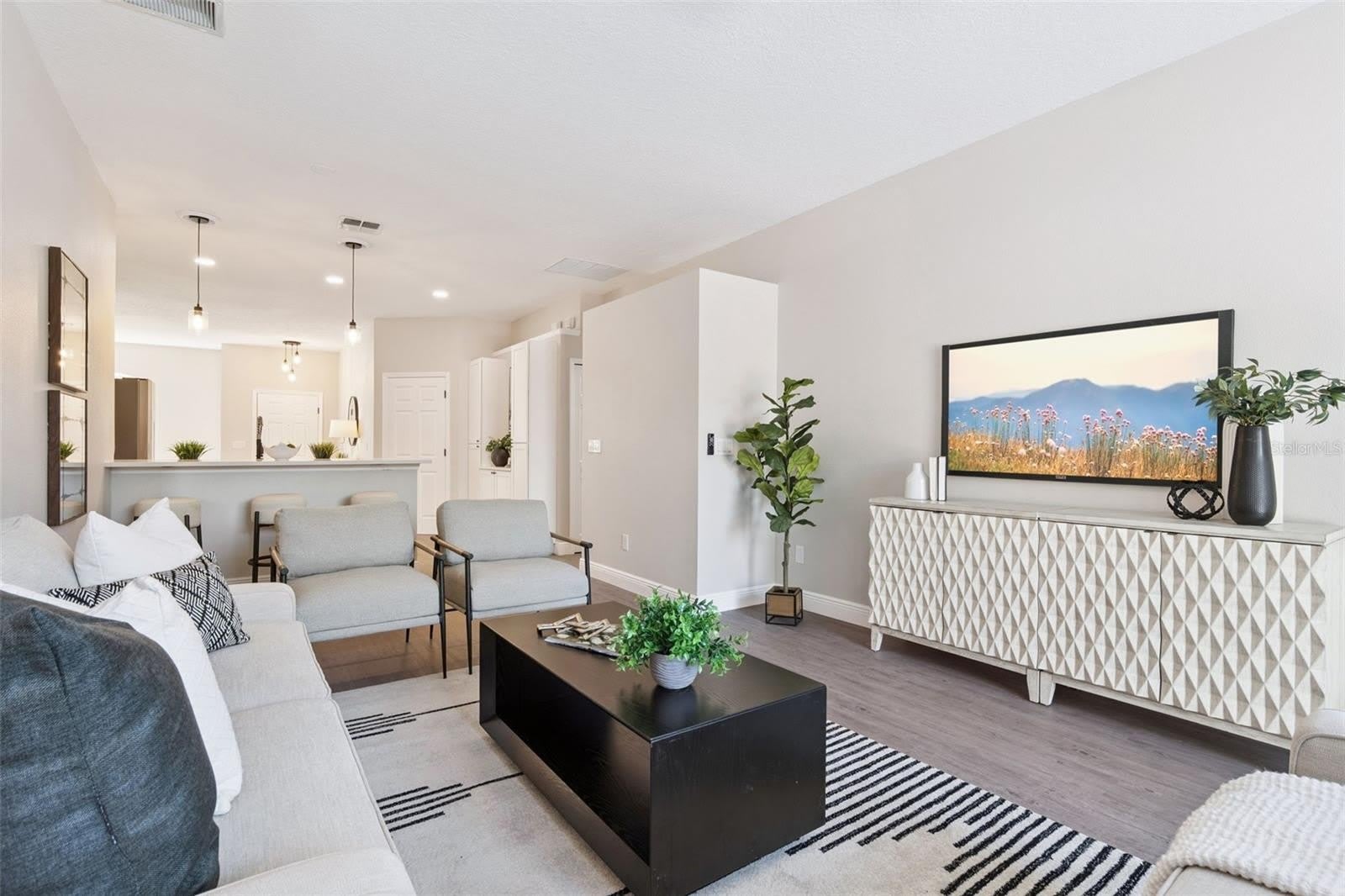 1209 CATHCART Circle – photo 5