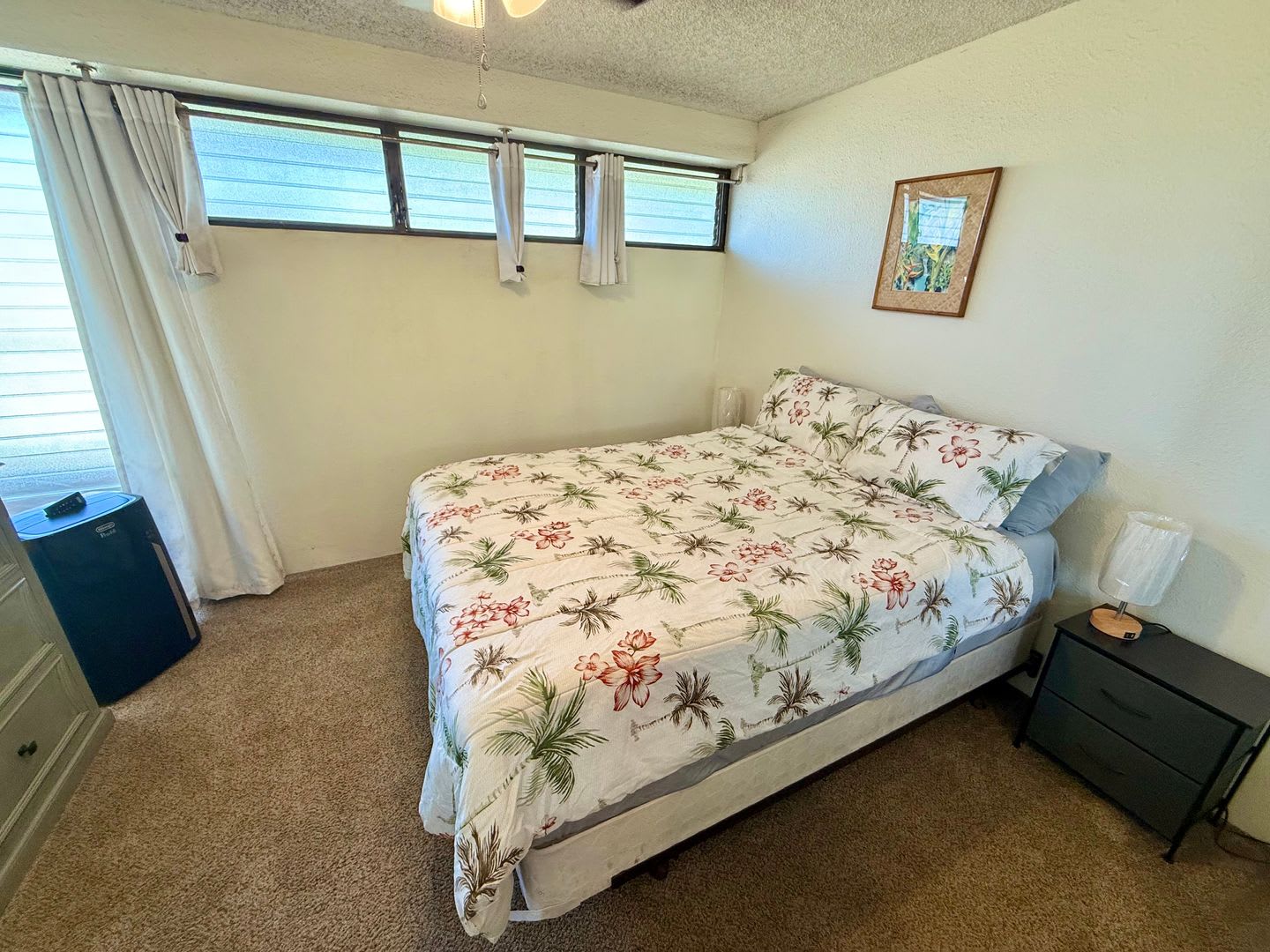 Spacious Fully Furnished 1 Bedroom / 1 Bathroom Condo For Rent in Maalea Mermaid with an ocean view! – photo 4