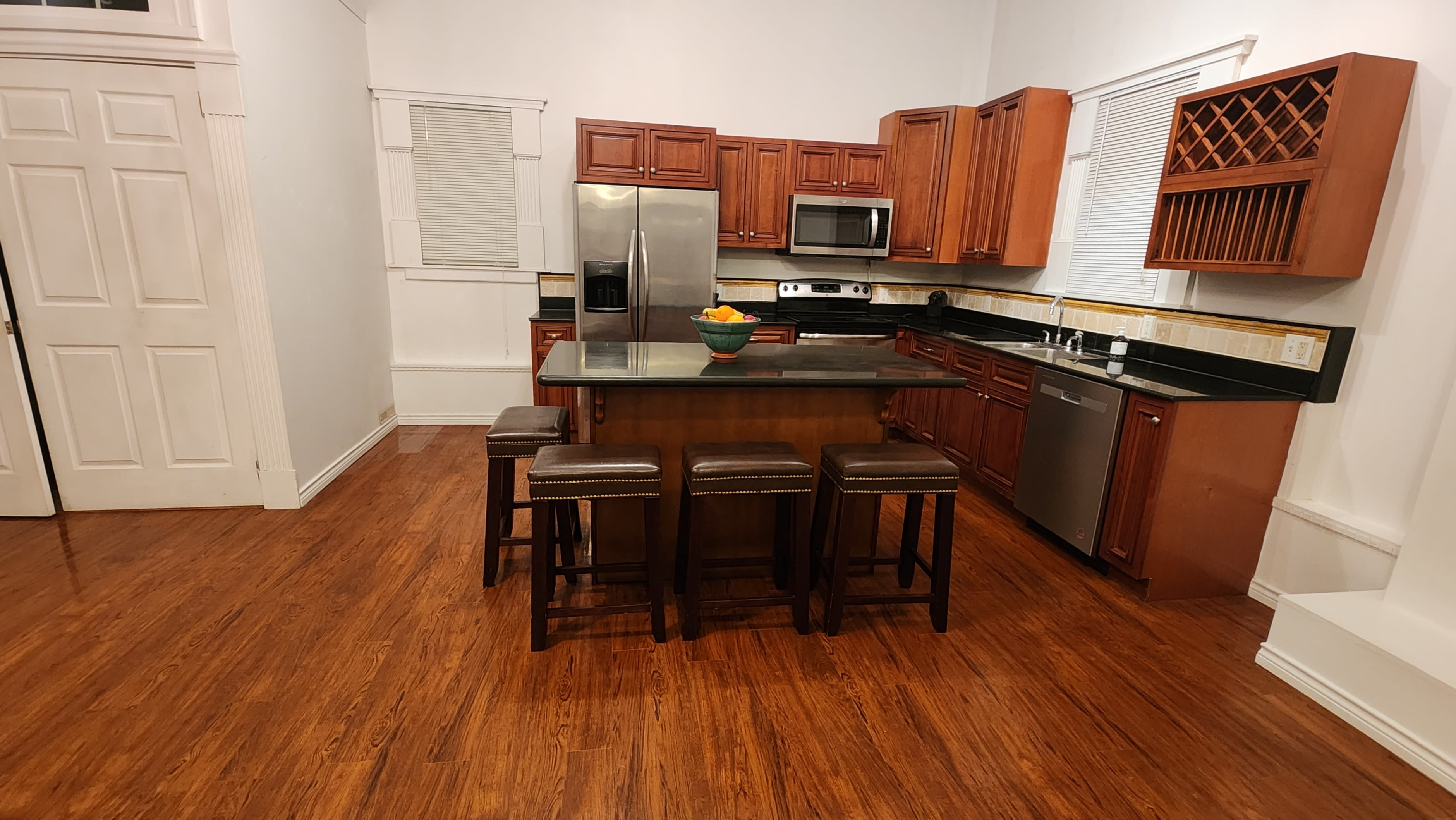 21 Ash St – photo 4