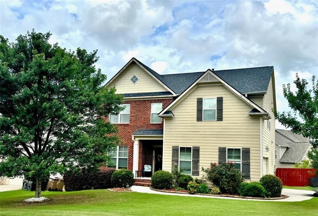 1805 Kingsbridge Court – photo 2
