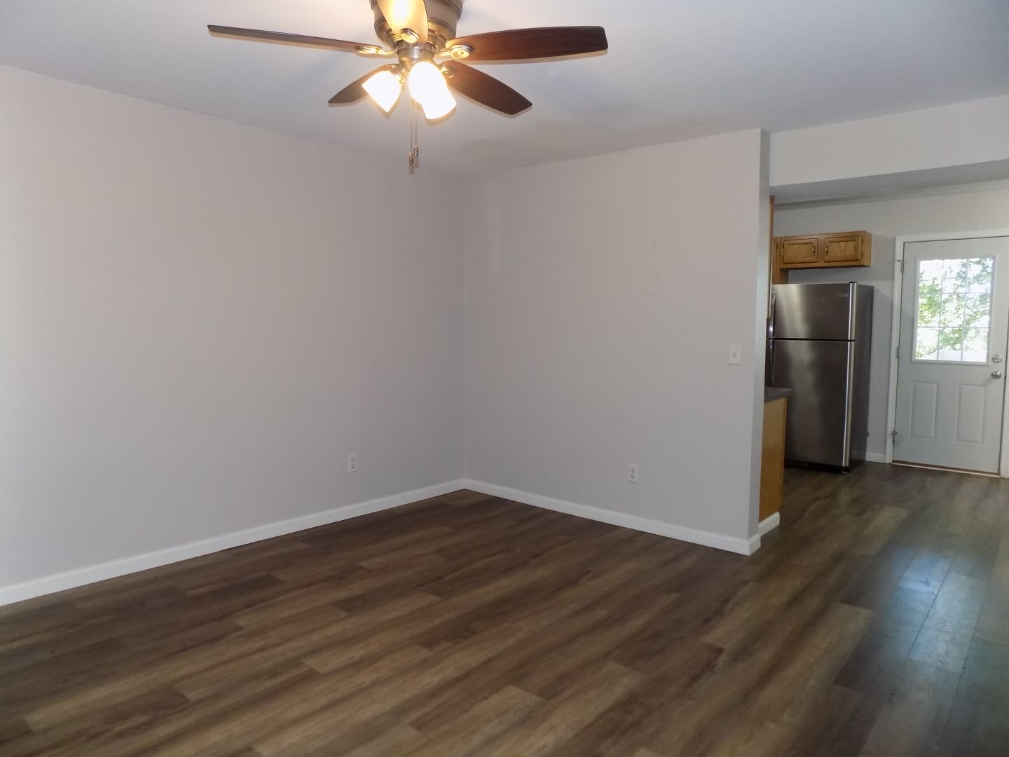 337 Hawthorne Unit B – photo 3
