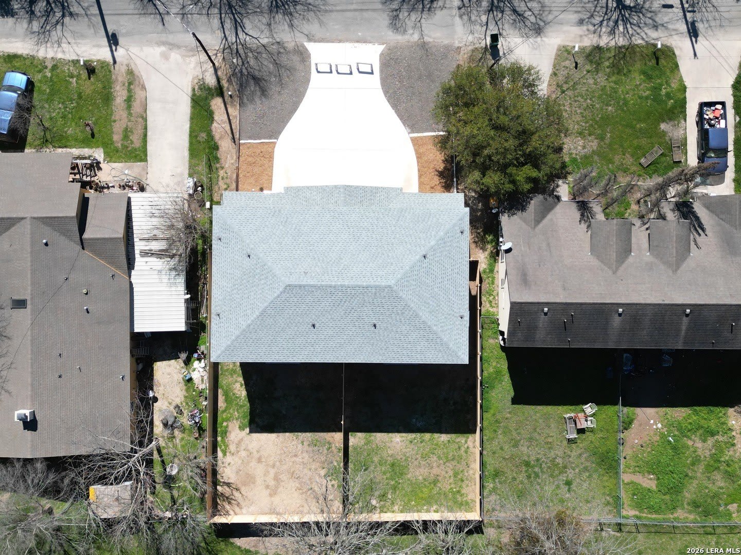 327 Ebner Street – photo 4