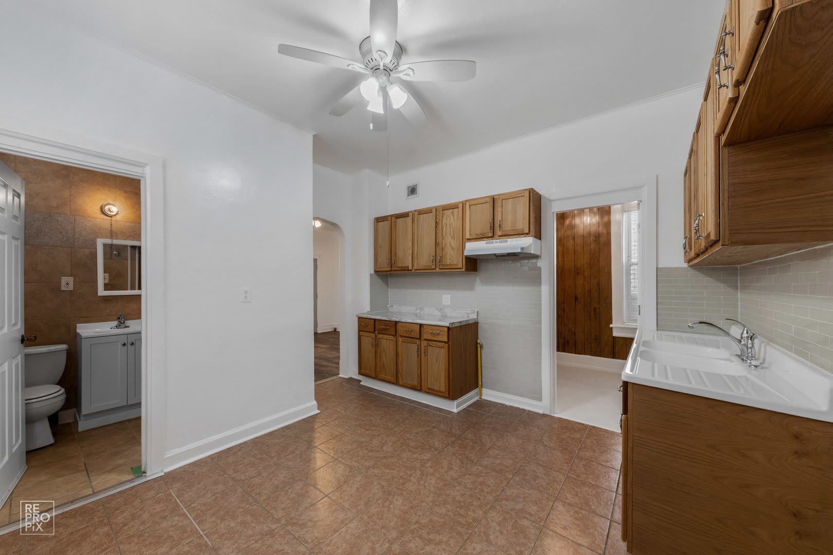 2409 S Spaulding Avenue – photo 4