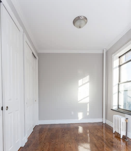 235 Elizabeth St – photo 5