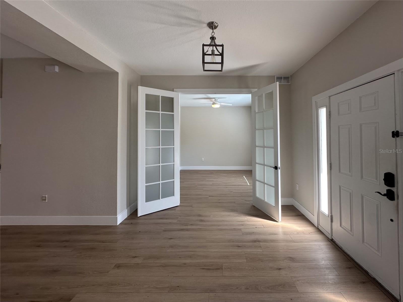 4730 LONDEL Avenue – photo 4