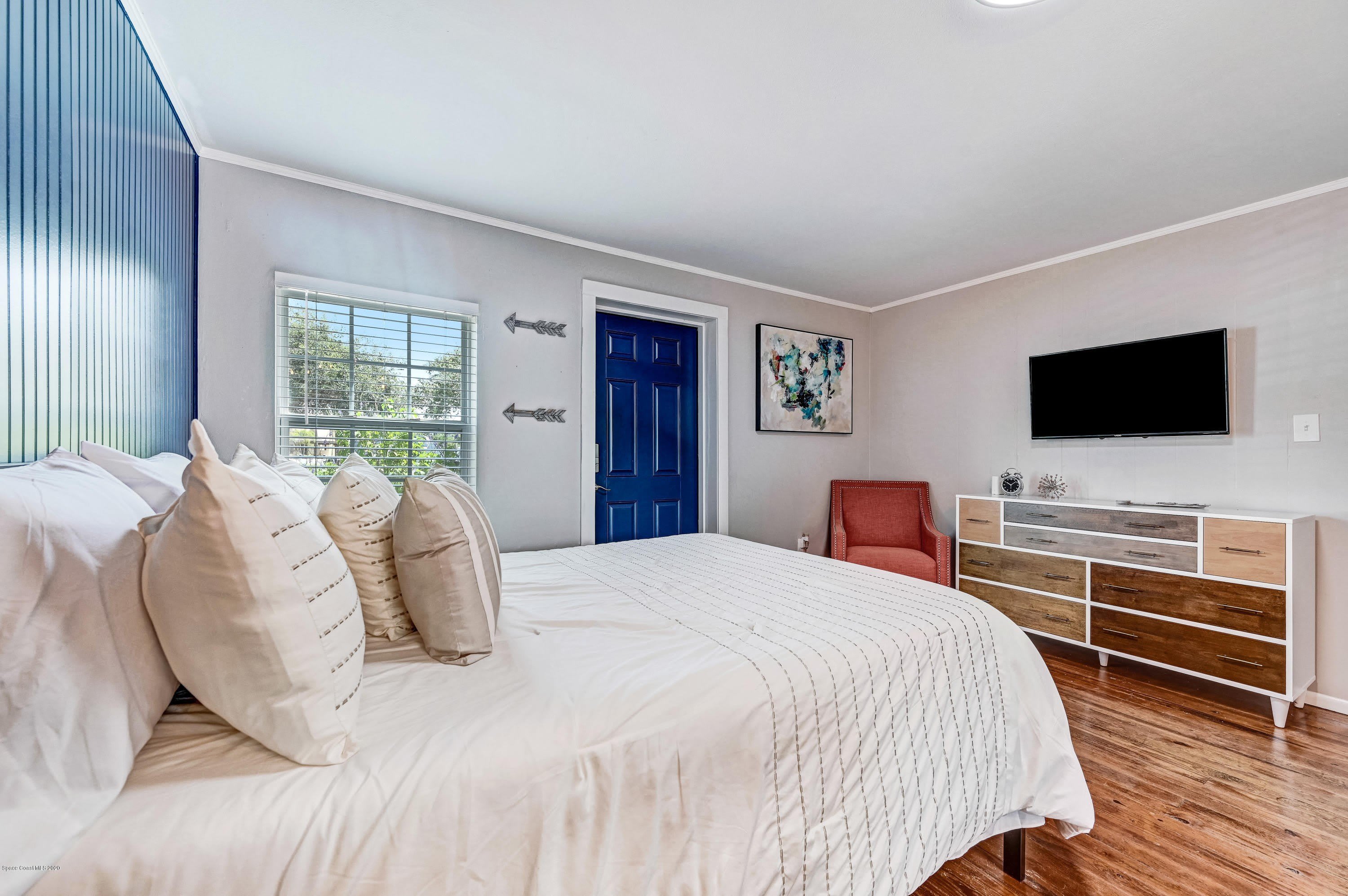 1704 Oak Street – photo 4