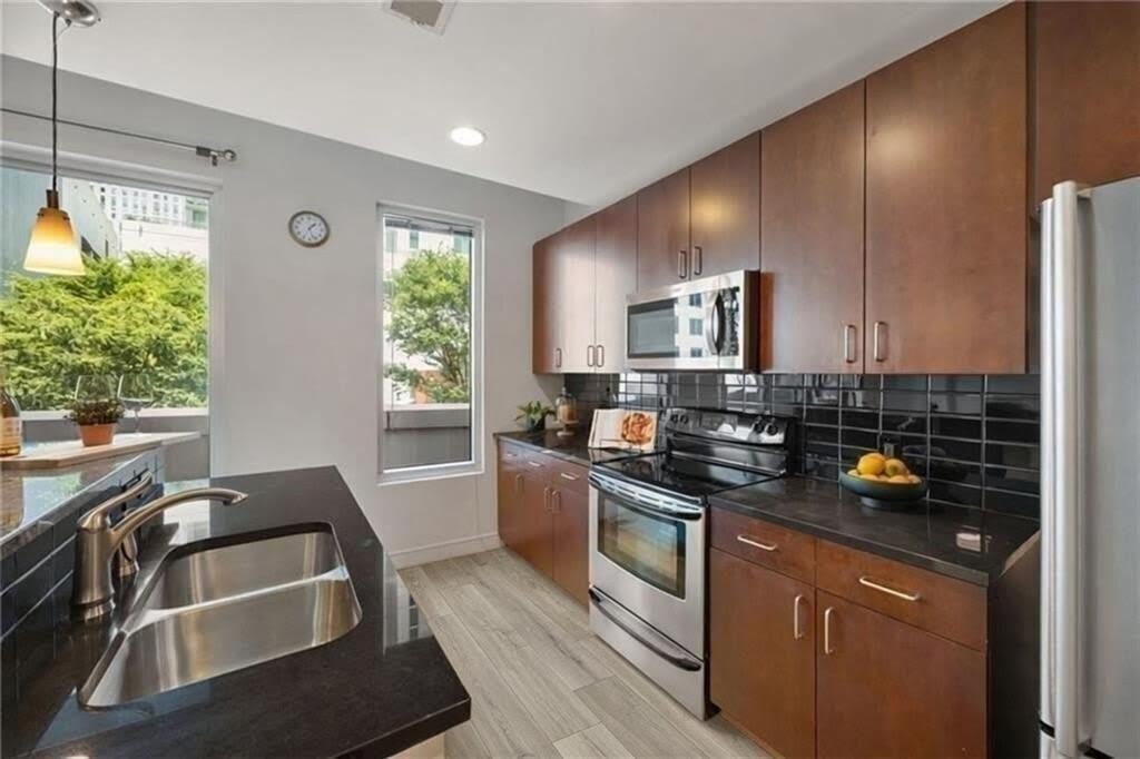 44 Peachtree Place NW – photo 5