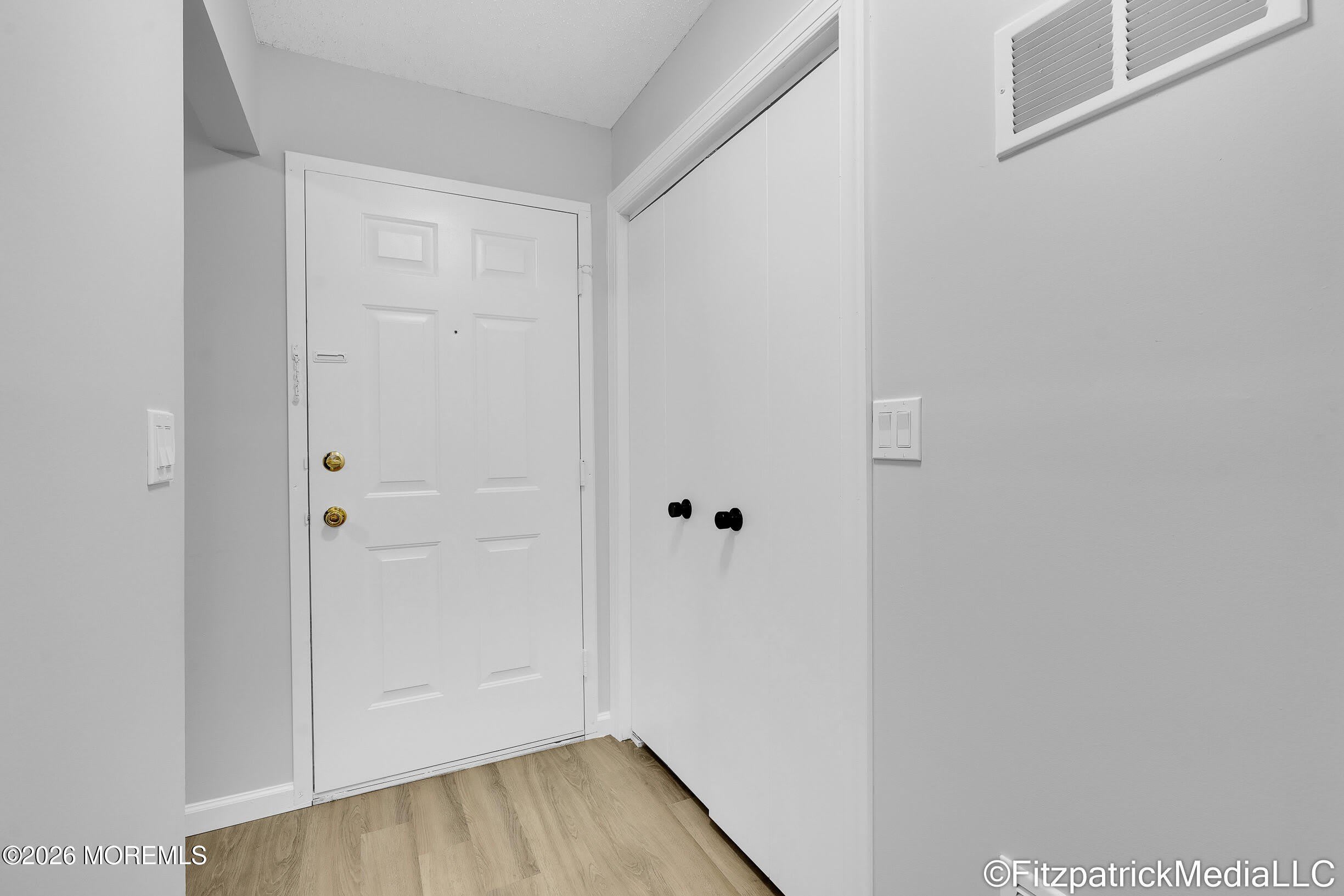 93 Diane Drive – photo 5