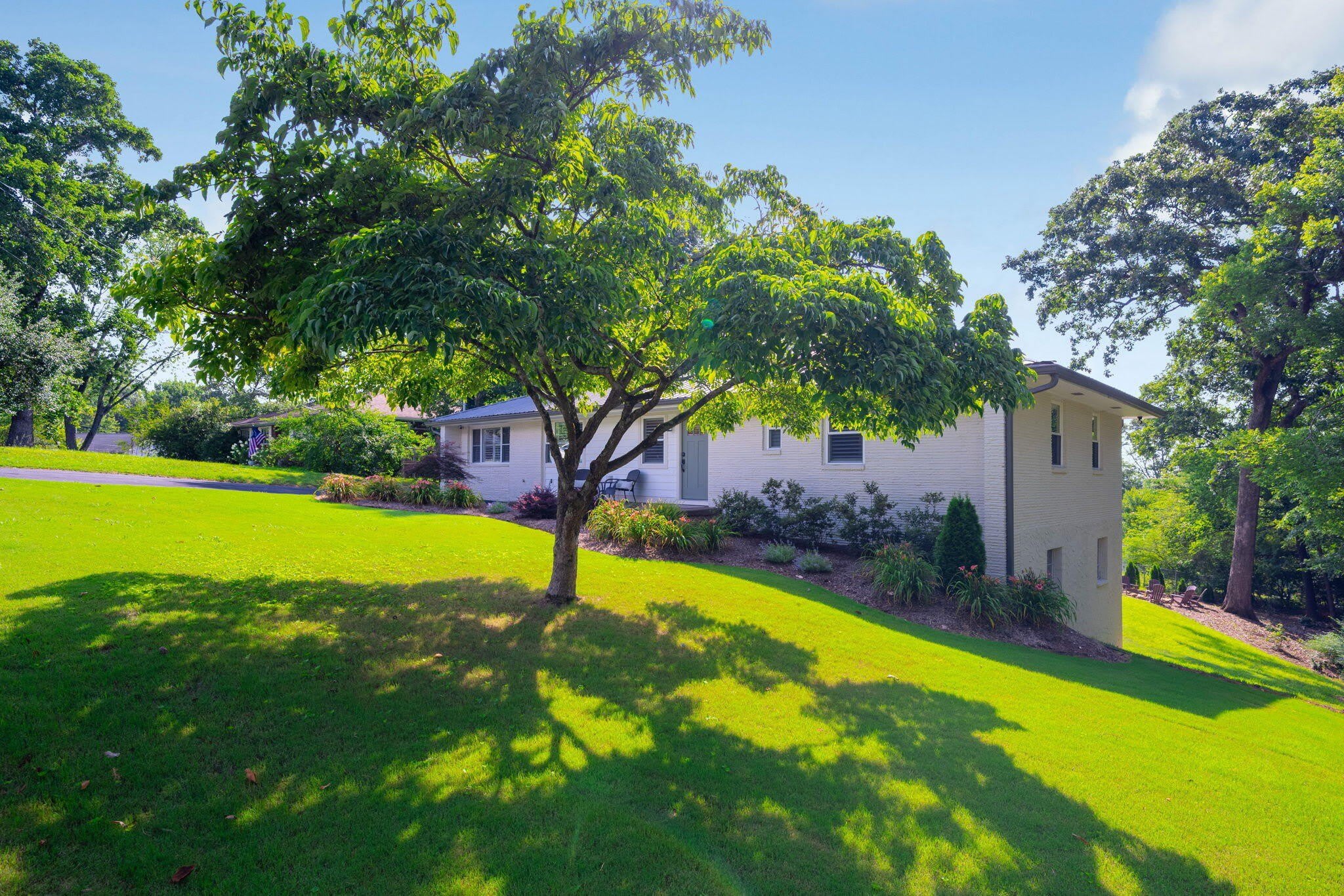 3594 Knollwood Hill Drive – photo 4