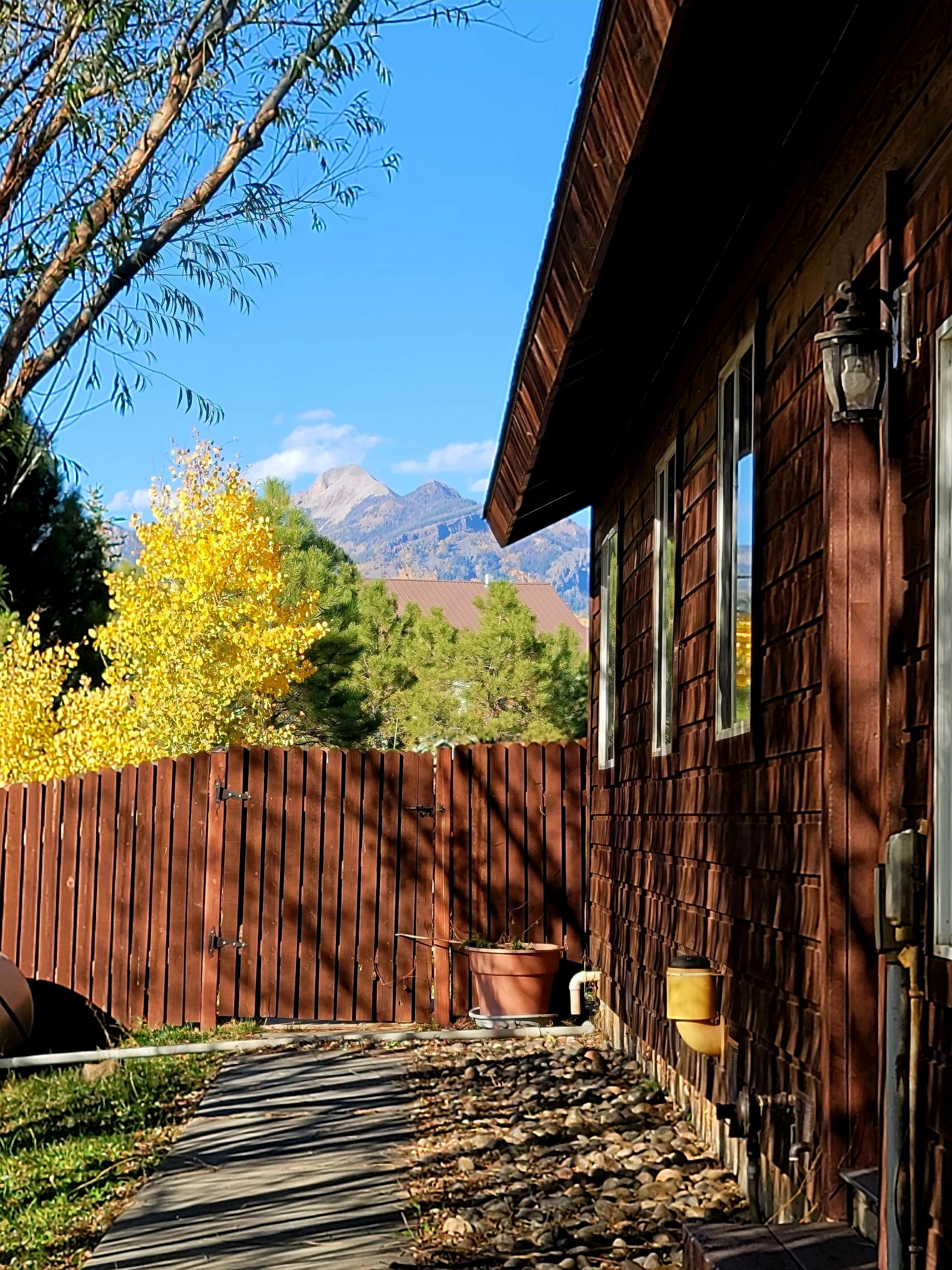 46 La Costa Court – photo 2