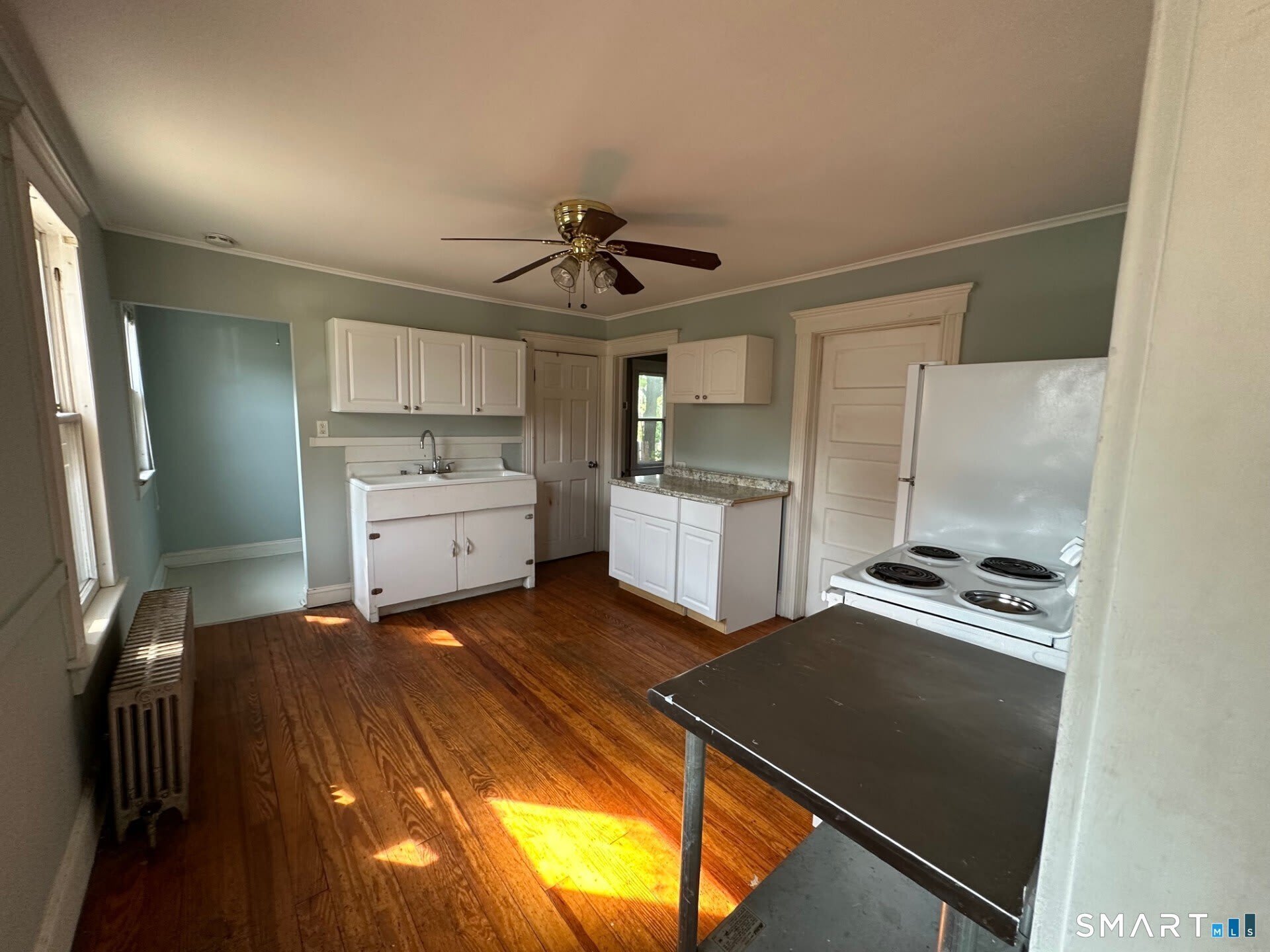 24 Donahue Street – photo 3