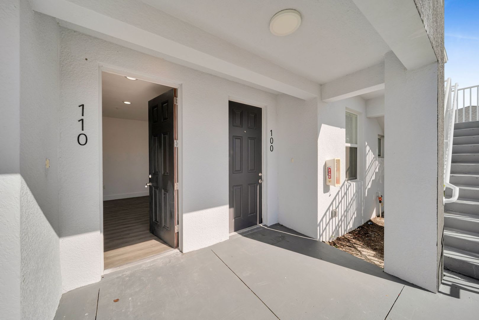 275 SW 4th ST @110 – photo 2