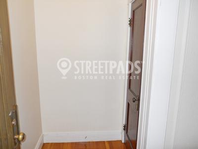 92 Maple St. – photo 3