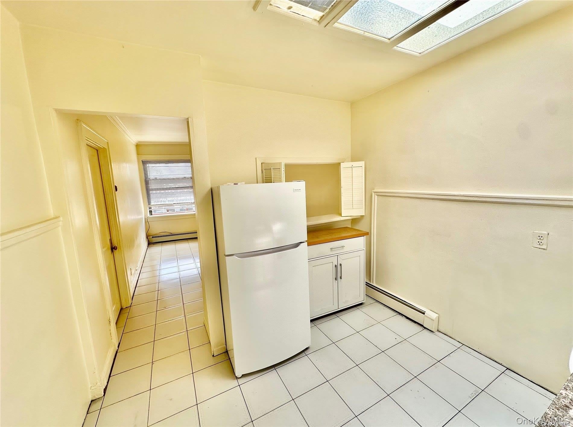 918 Hempstead Street – photo 4