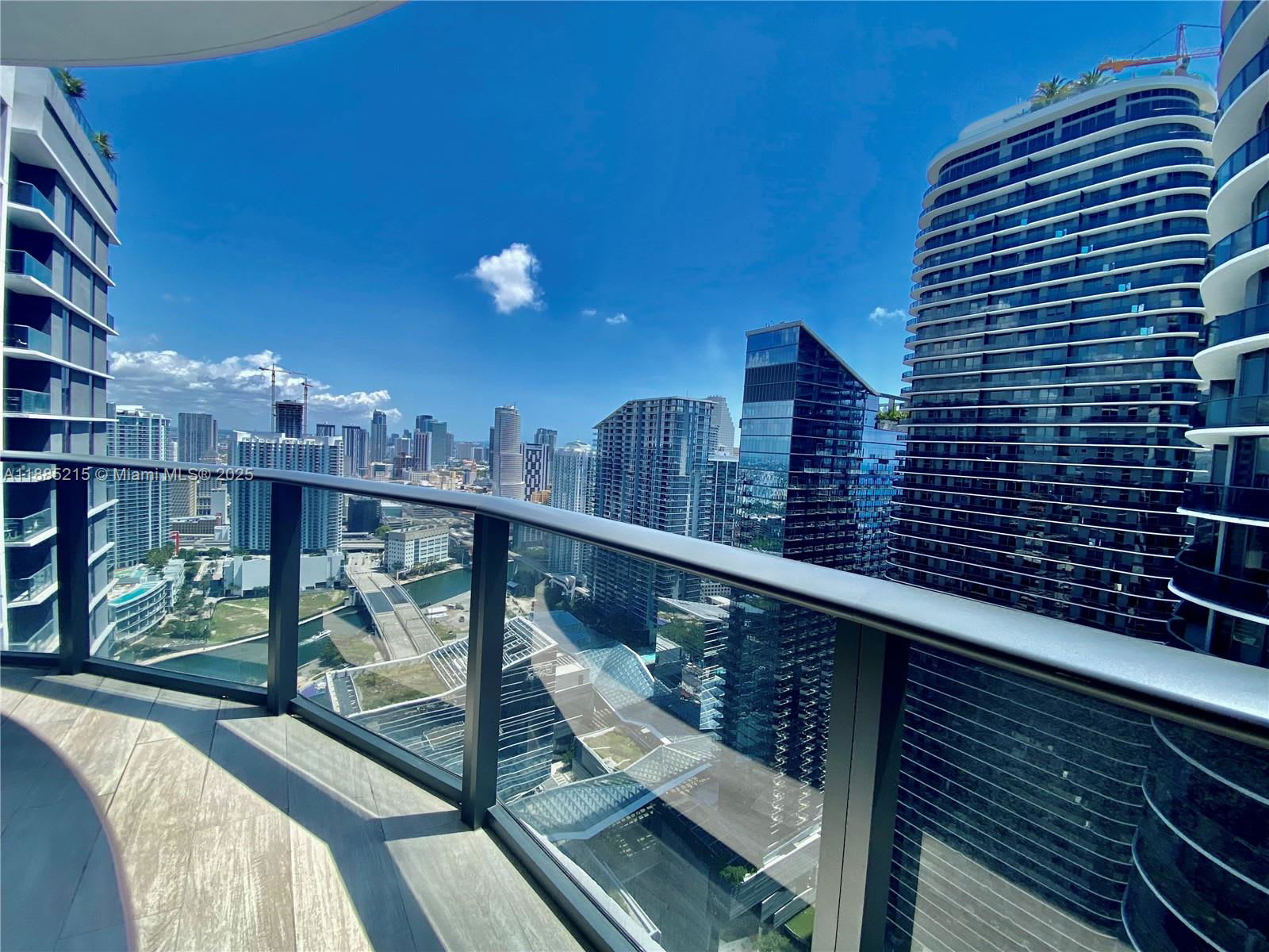 55 Southwest 9th Street – photo 1
