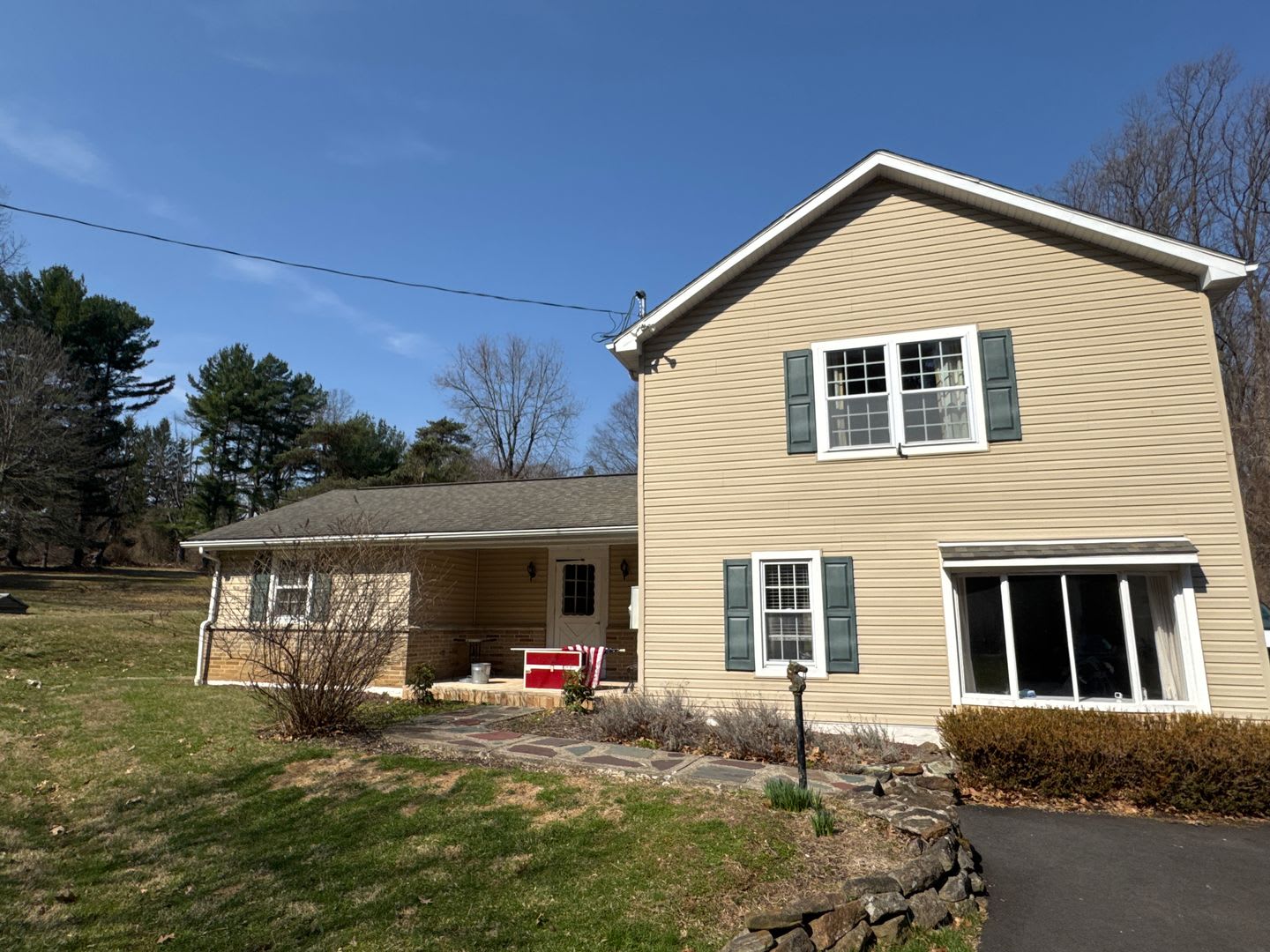 Country Living at Its Finest – 3676 Lower Saucon Road, Hellertown, PA – photo 4