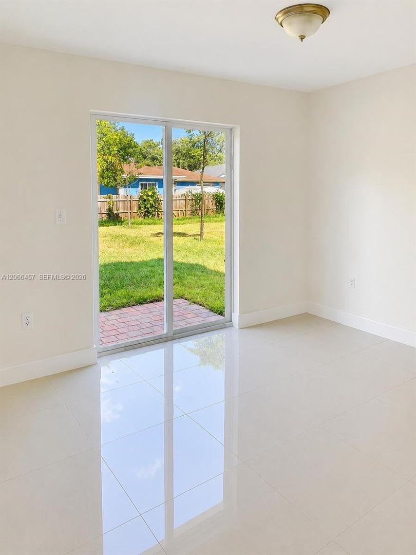 4491 NW 23rd Avenue 4491, Miami, FL 33142 – photo 2
