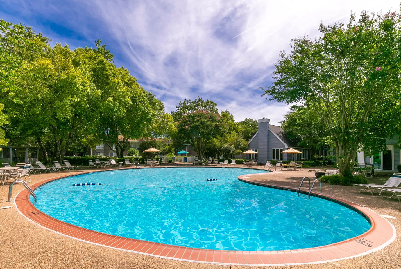 Peninsula Grove Apartments at Town Center – photo 3