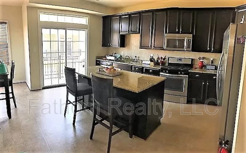 3930 Liesfield Place – photo 4