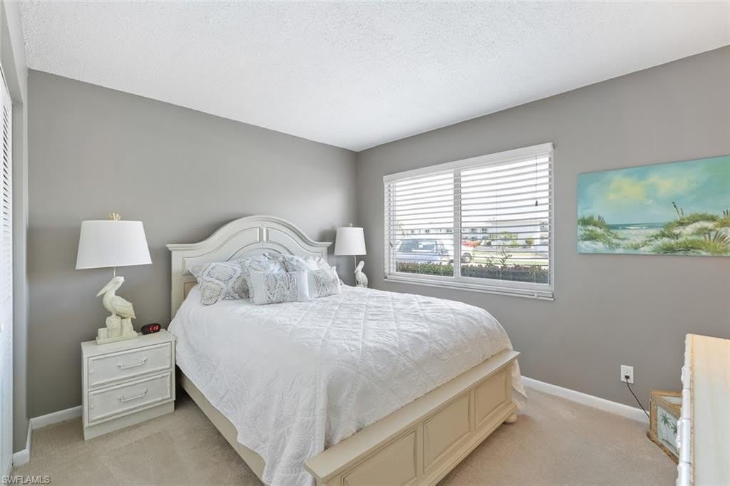 240 Palm Dr – photo 5