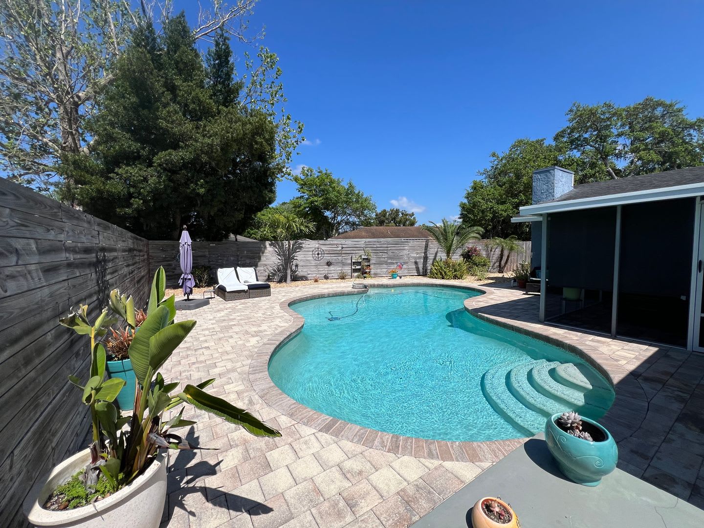 Stunning 3 Bedroom 2 Bath Home With 2 Car Garage And Private Pool – photo 3