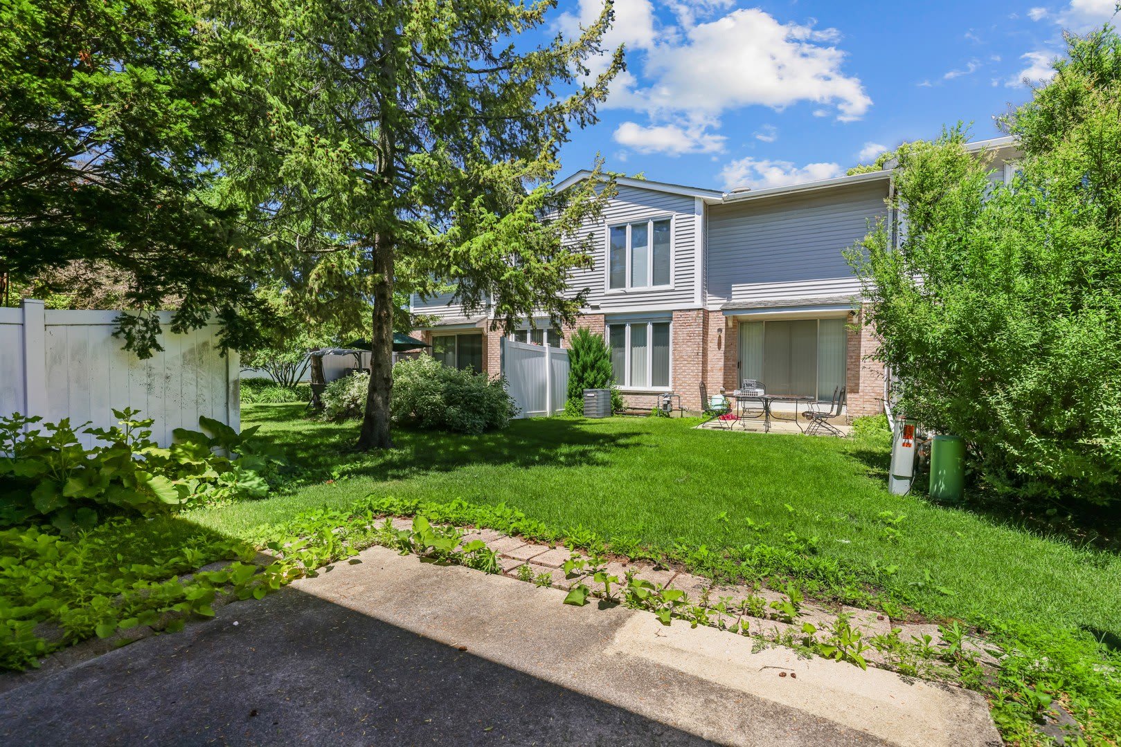 628 Martin Lane – photo 5