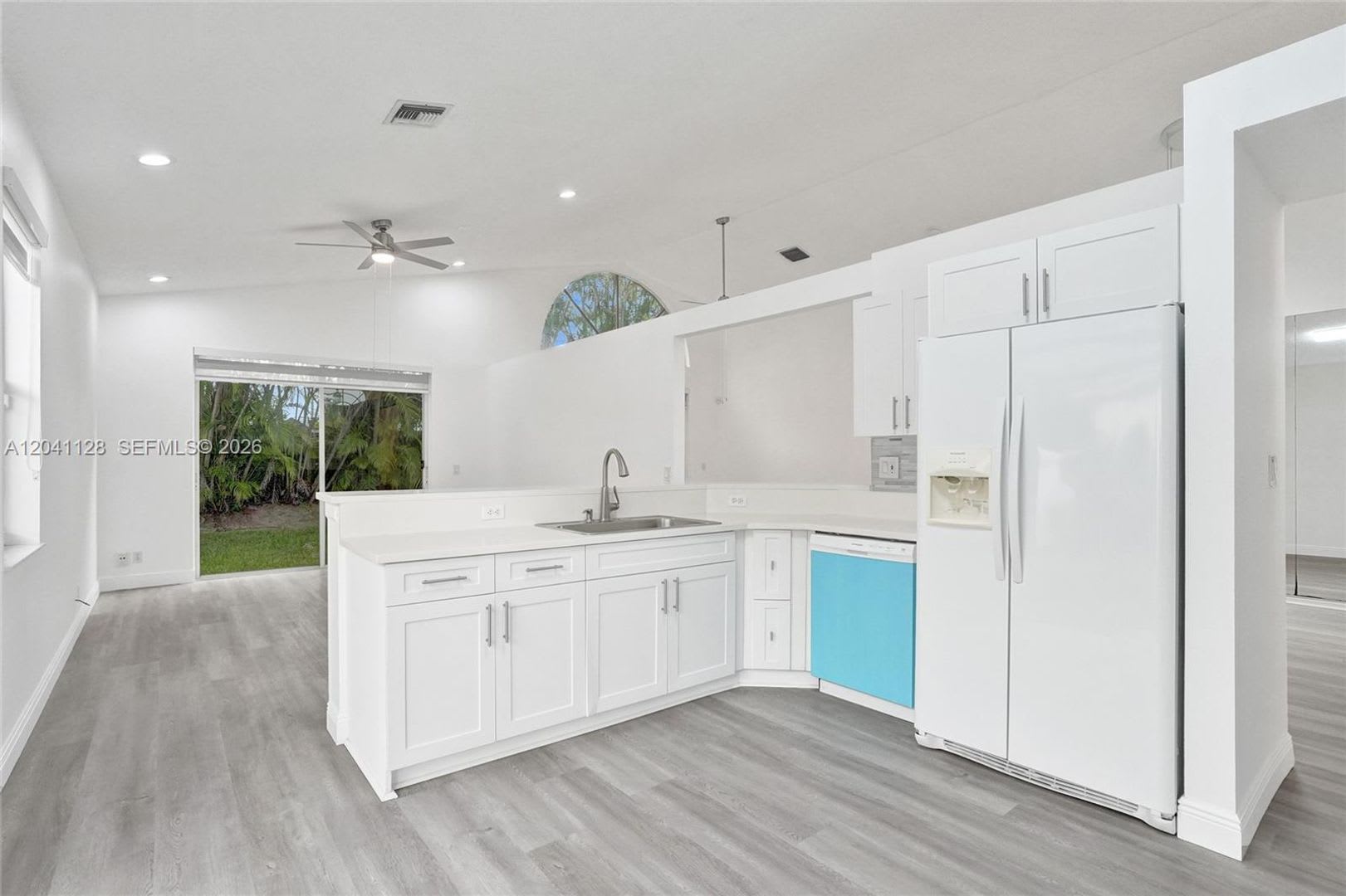 6931 NW 34th Street 6931, Margate, FL 33063 – photo 2