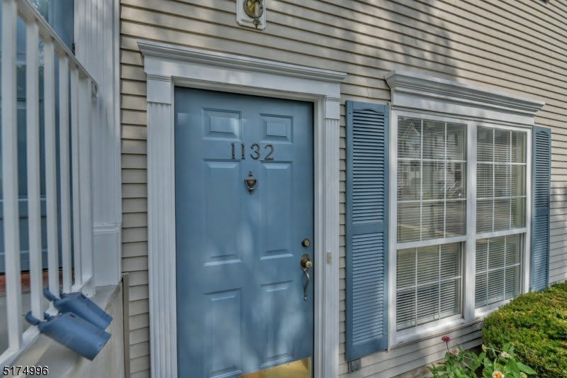 1132 Stafford St – photo 3