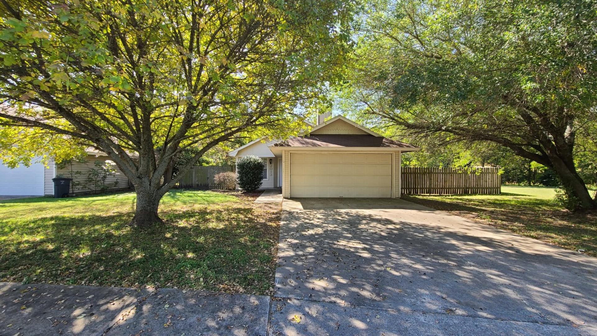 2013 Dickens Dr. – photo 1