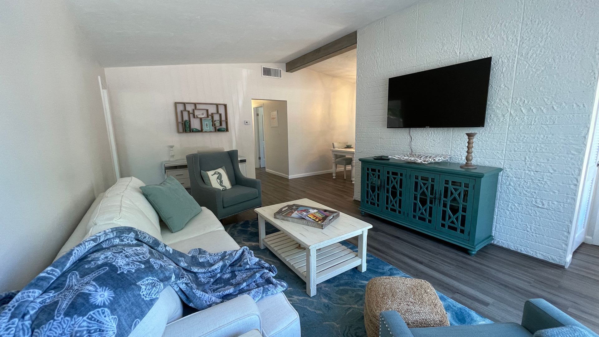 Turnkey Furnished Short Term Rental – photo 5