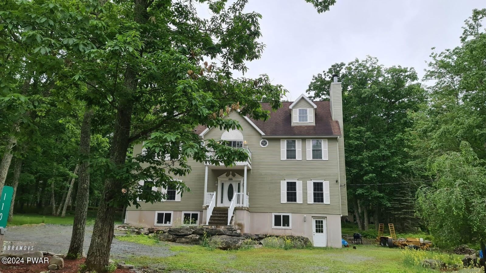 110 Stallion Drive – photo 3