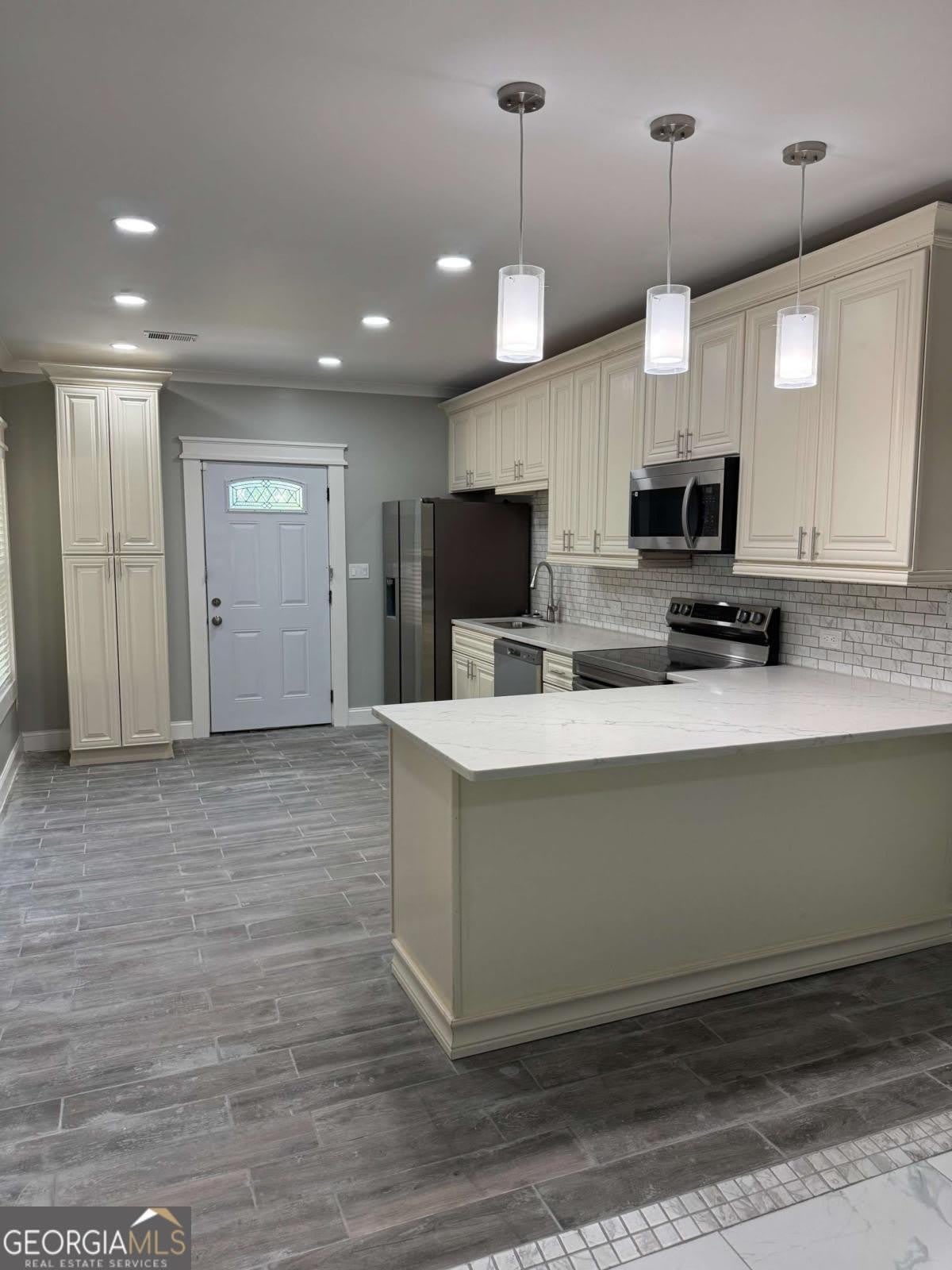 3800 Raiders Ridge Drive – photo 2