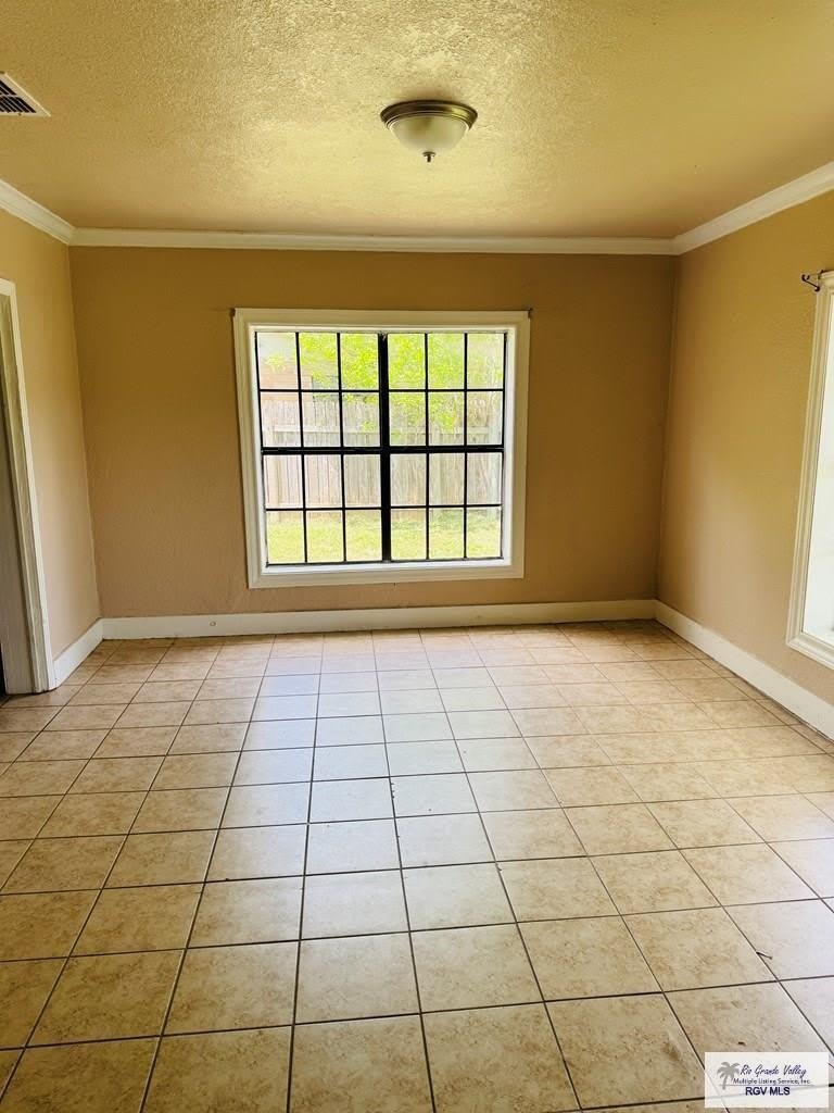 1201 BEN LORA LN – photo 3