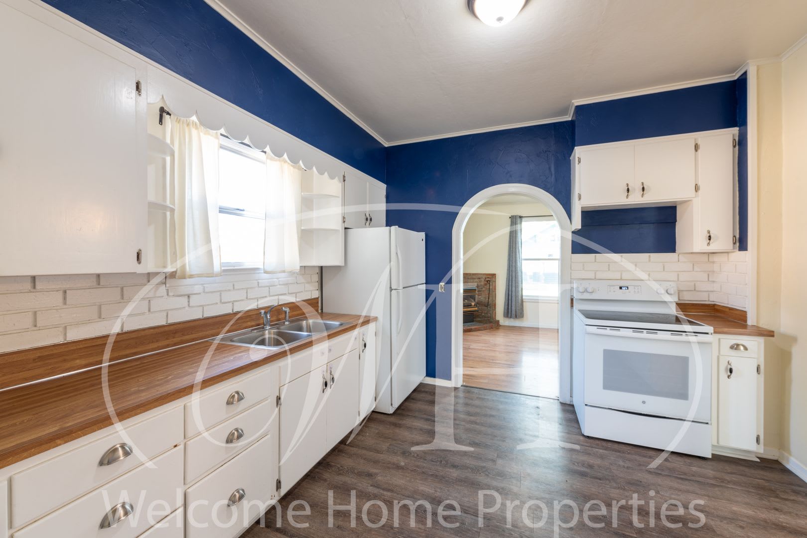 Charming Walla Walla Home with Gas Fireplace, Backyard Patio, and Off-Street Parking! – photo 3